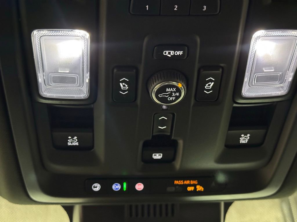 Certified 2024 GMC Yukon Denali image 42