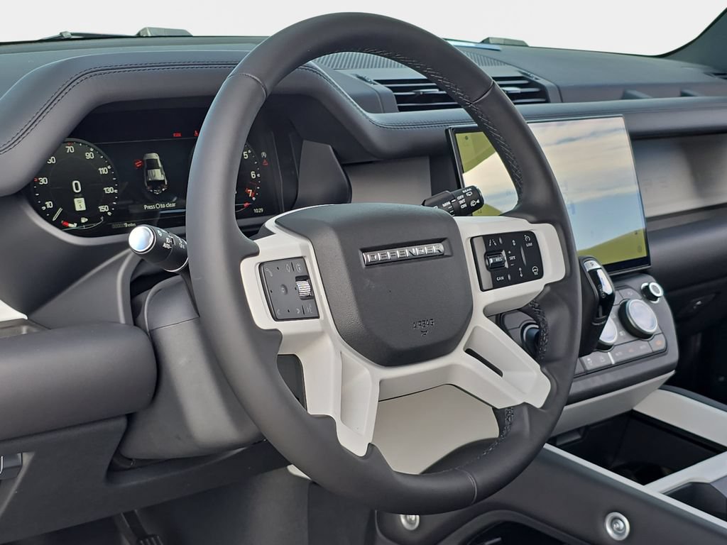 New 2026 Land Rover Defender 110 S AWD/4WD image 17