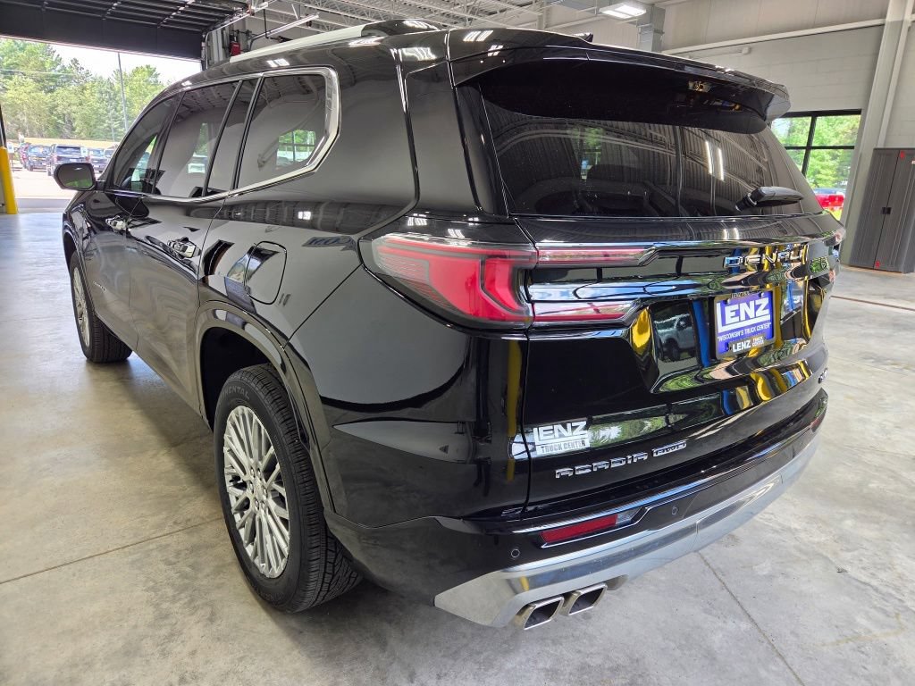 Used 2026 GMC Acadia Denali w/ LPO, Floor Liner Package AWD/4WD image 6