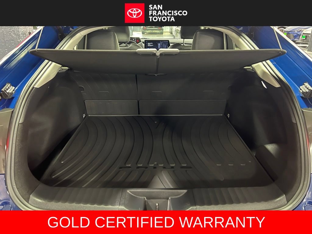 Certified 2023 Toyota Prius XLE FWD image 39
