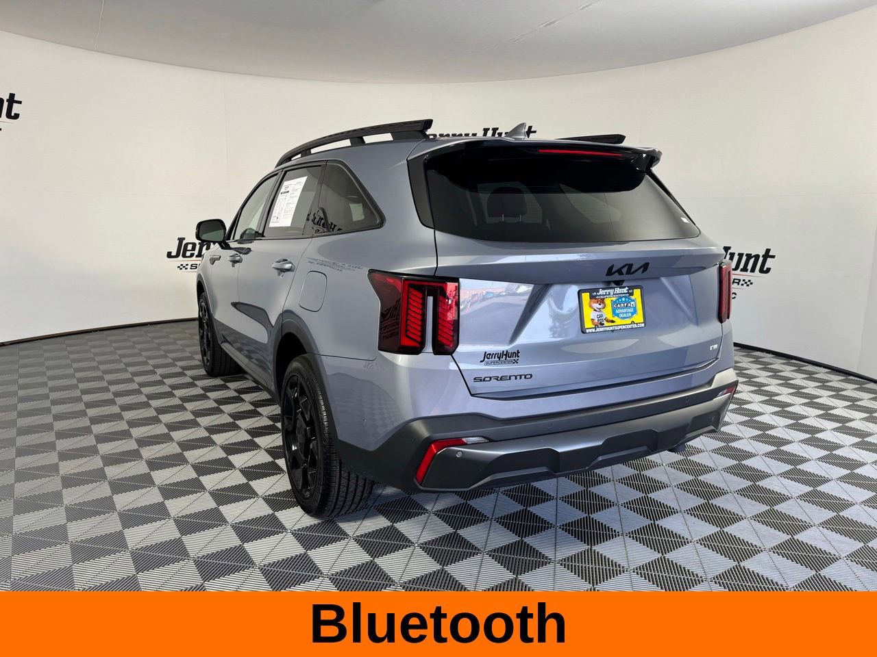 Used 2025 Kia Sorento SX image 8