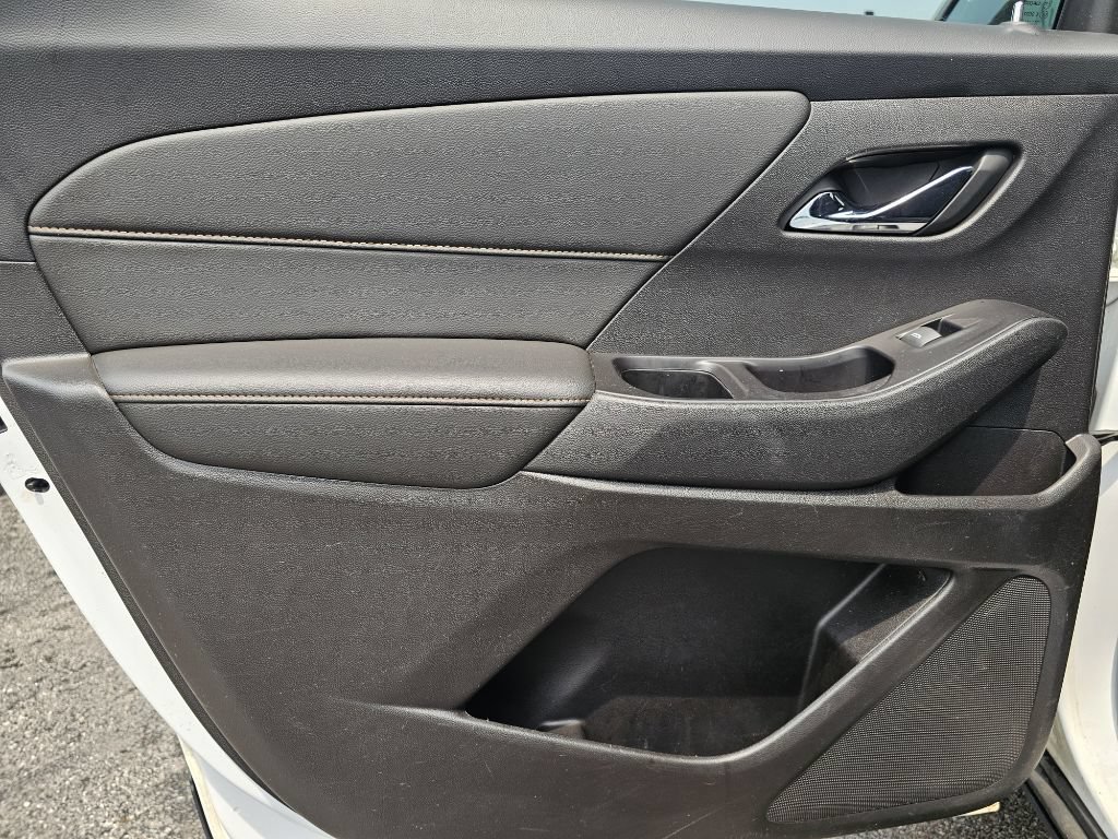 Used 2019 Chevrolet Traverse LT FWD image 70