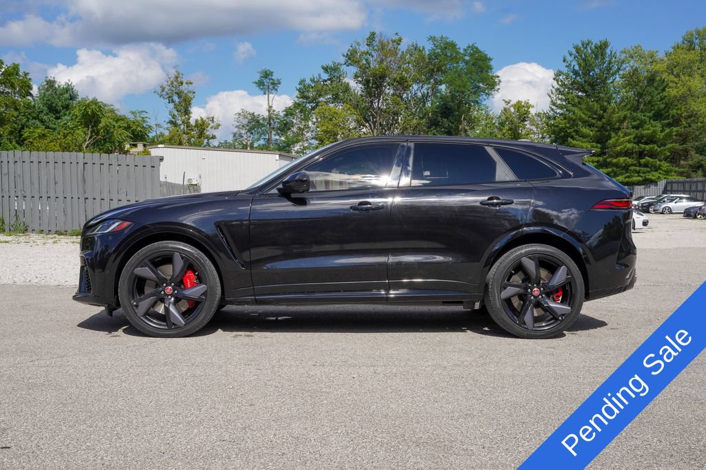 Used 2022 Jaguar F-PACE SVR AWD/4WD image 4