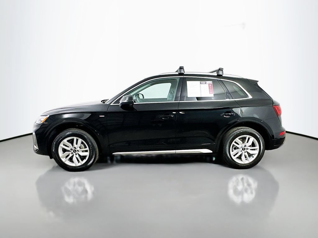Used 2023 Audi Q5 2.0T Premium w/ Convenience Package AWD/4WD image 5