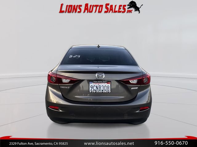 Used 2014 MAZDA MAZDA3 i Touring w/ Technology Package FWD image 6
