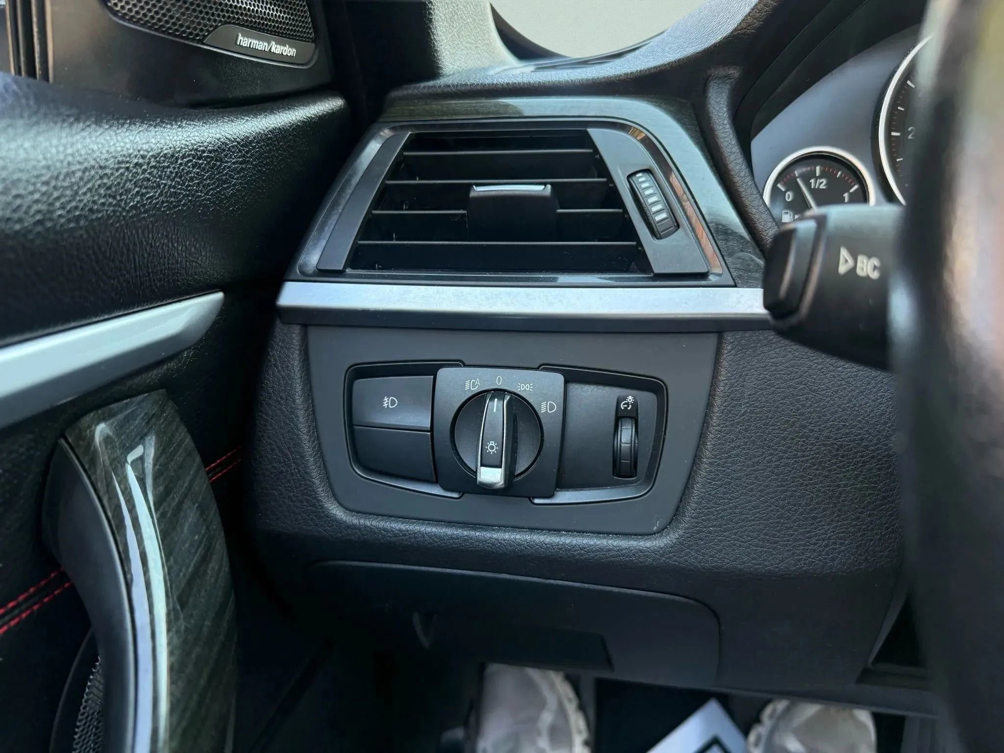 Used 2016 BMW 428i Convertible image 39