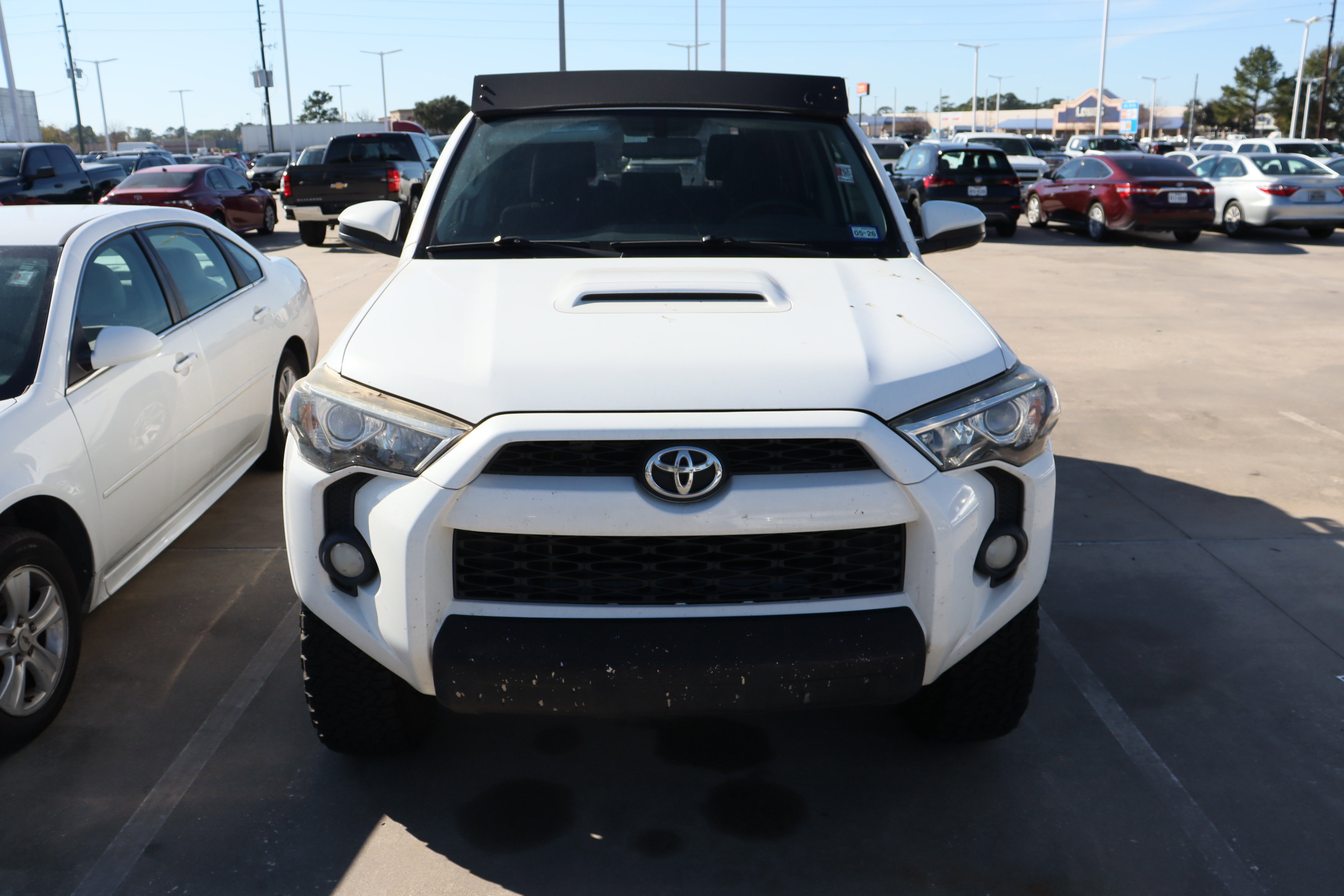 Used 2018 Toyota 4Runner TRD Off-Road image 3