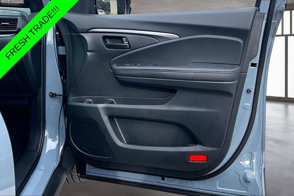 Certified 2023 Honda Passport EX-L image 27