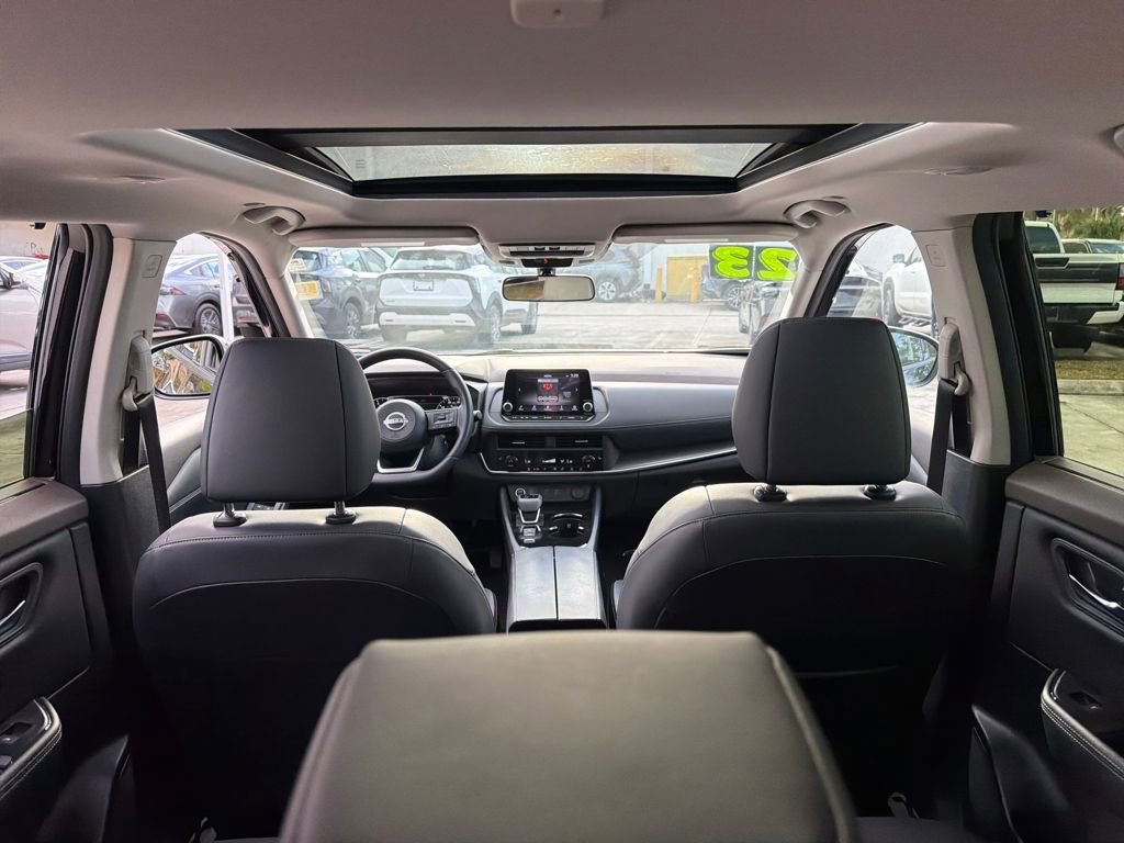 Certified 2023 Nissan Rogue SV w/ SV Premium B Package image 36