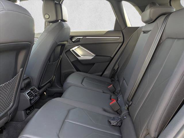 Used 2020 Audi Q3 2.0T Premium w/ Convenience Package image 15