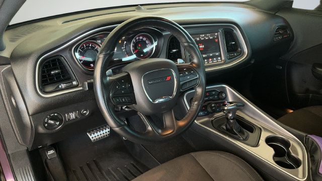 Used 2020 Dodge Challenger R/T Scat Pack RWD image 9
