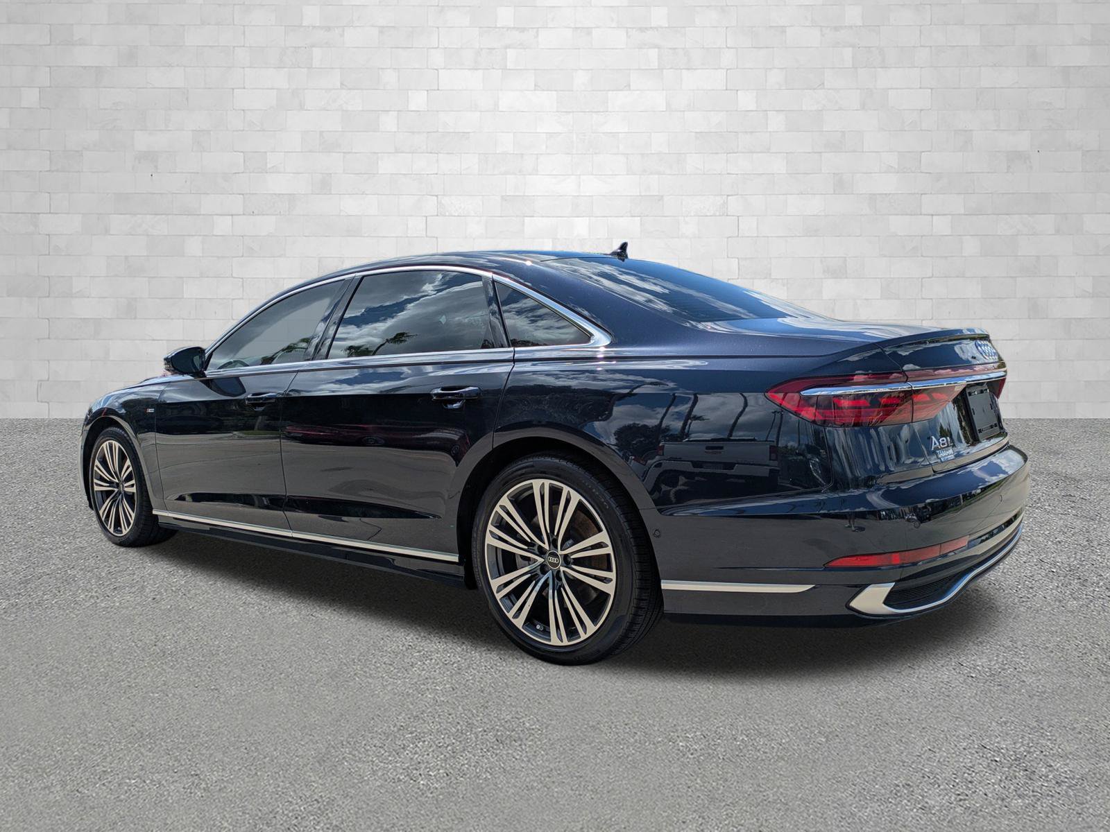 Used 2022 Audi A8 L 3.0T AWD/4WD image 4