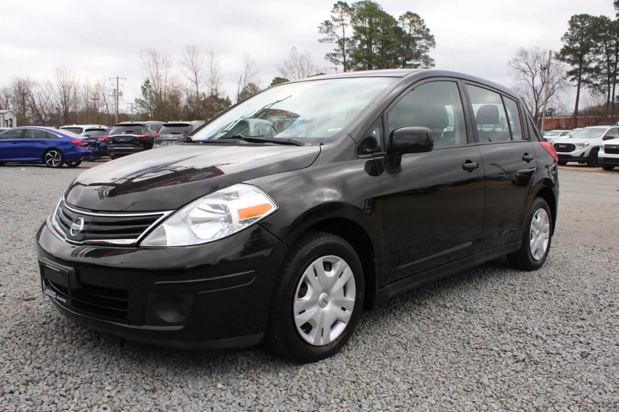 Used 2012 Nissan Versa 1.8 S w/ Plus Pkg FWD image 3