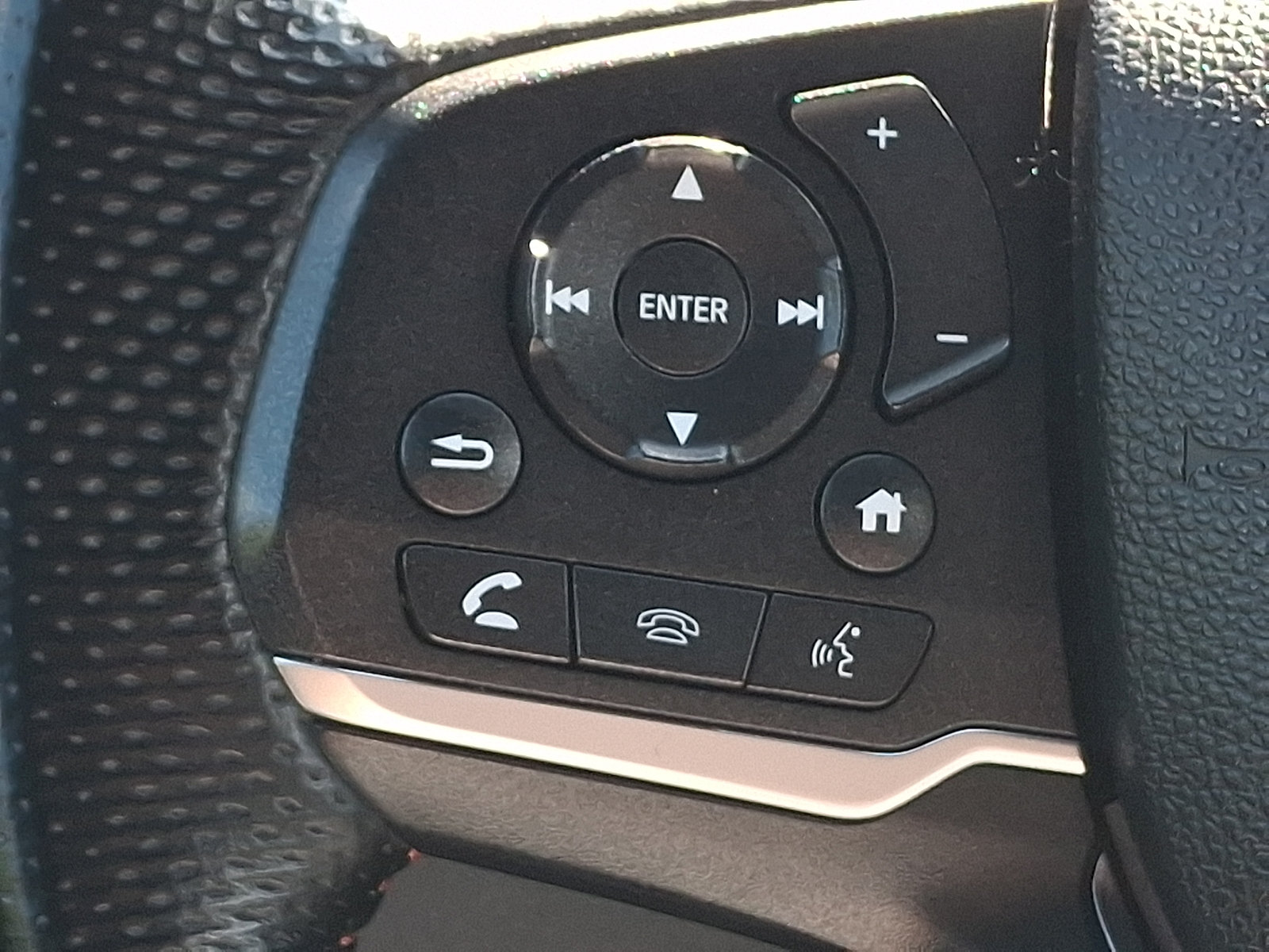 Used 2023 Honda Passport TrailSport image 22