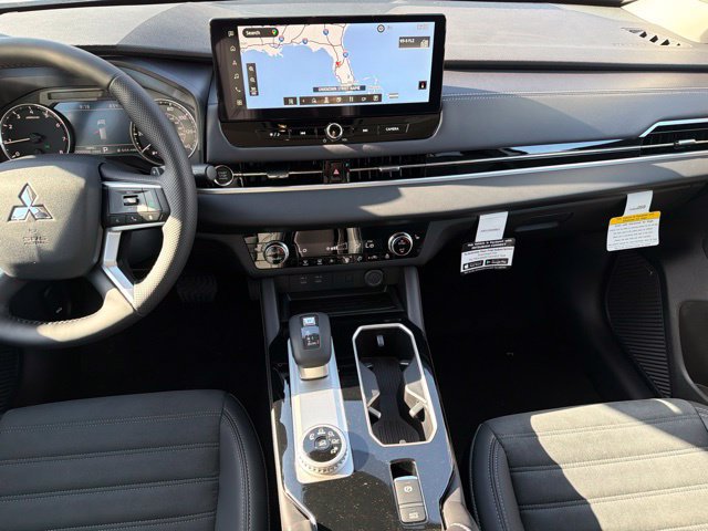 New 2026 Mitsubishi Outlander SE FWD image 20