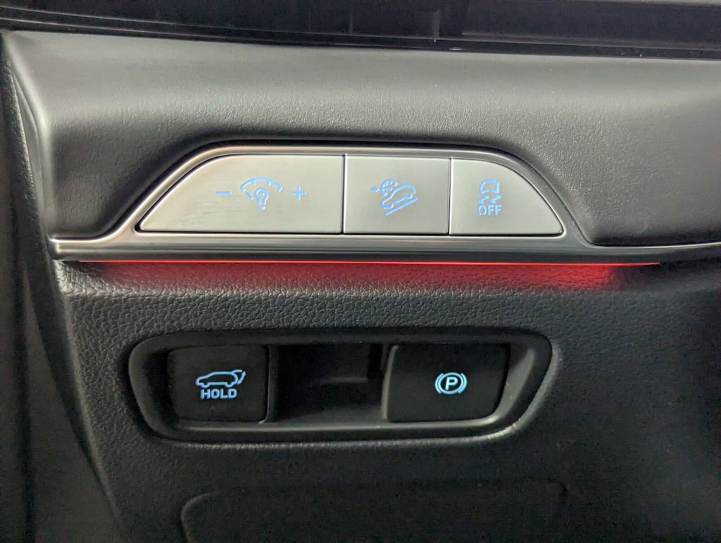 Used 2025 Genesis GV80 2.5T Standard image 15