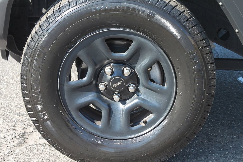 Used 2023 Jeep Wrangler Sport image 13