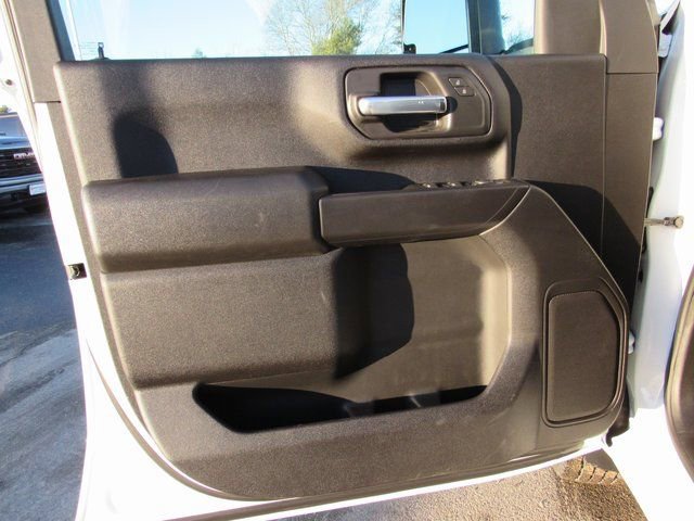 New 2026 GMC Sierra 2500 Pro w/ Convenience Package image 10