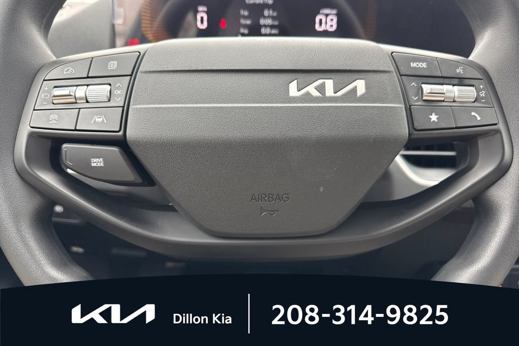 New 2026 Kia K4 FWD image 24