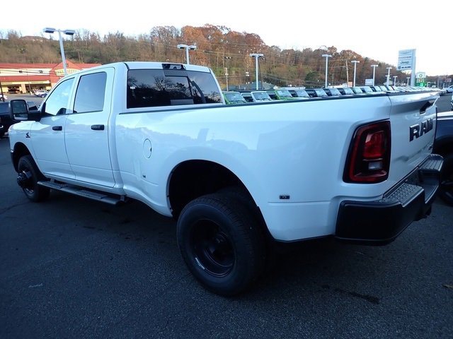 New 2026 RAM 3500 Tradesman image 3