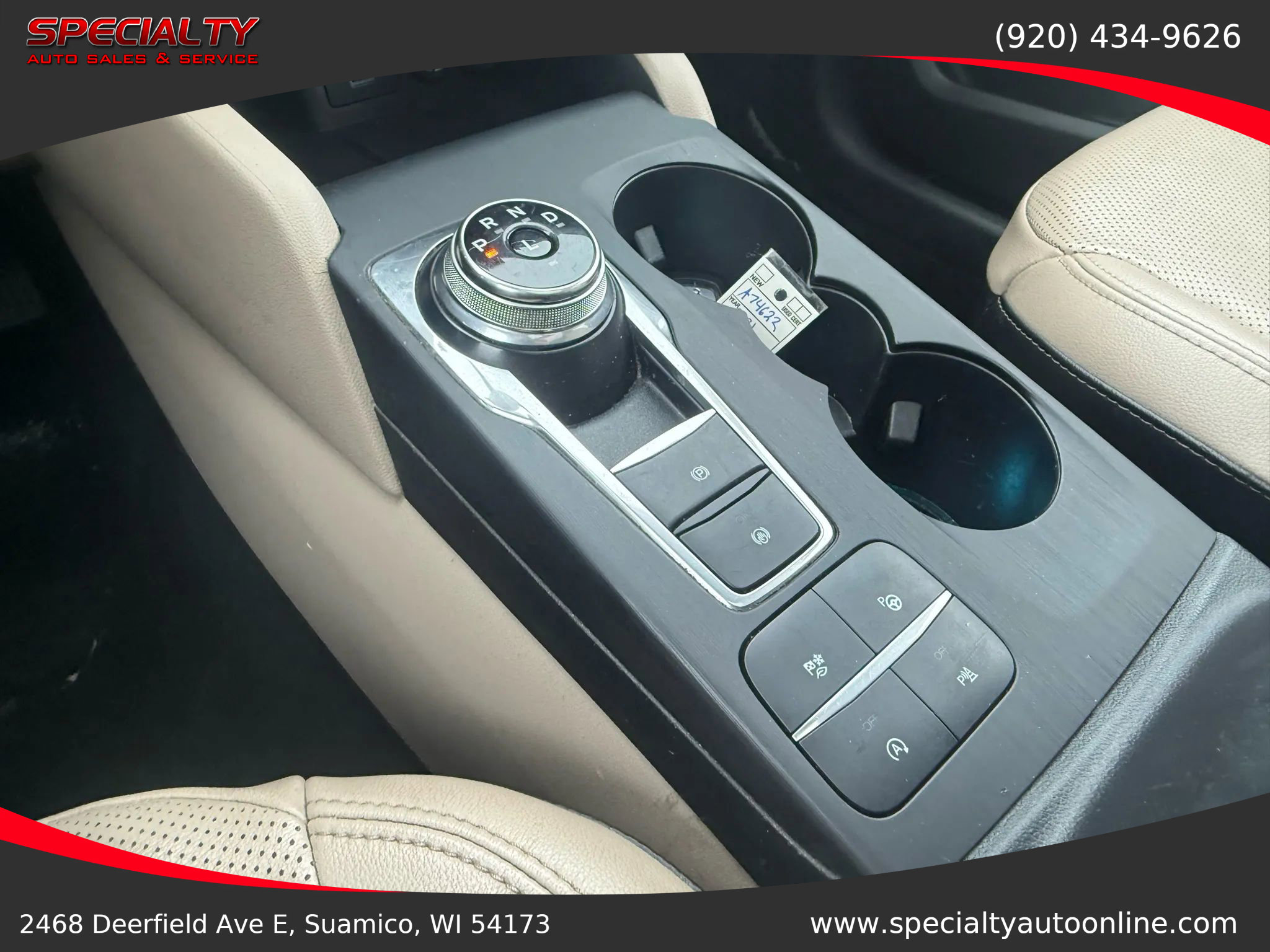 Used 2021 Ford Escape Titanium image 28