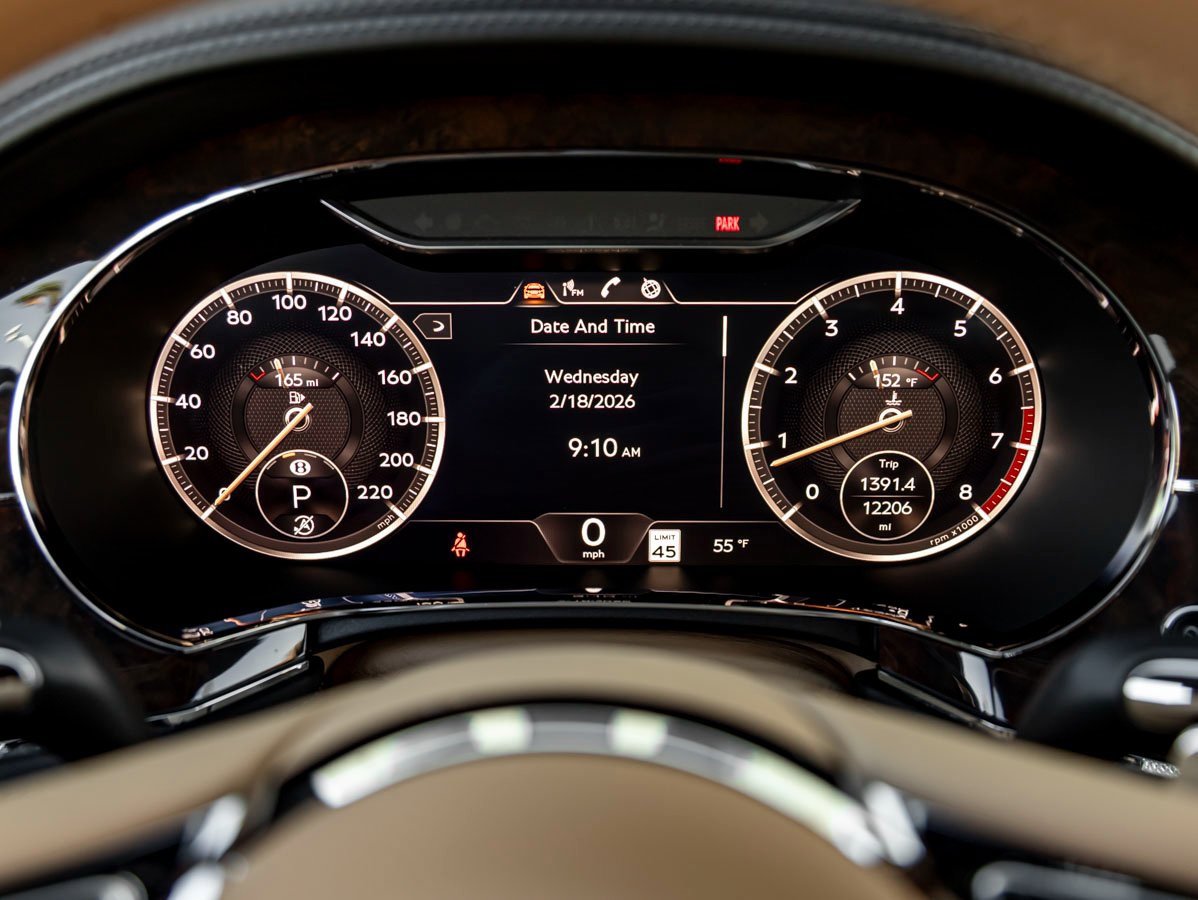 Used 2021 Bentley Continental GT image 22