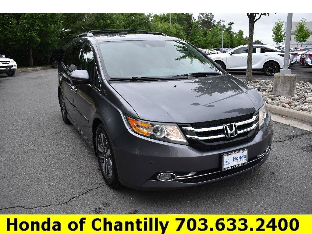 Used 2014 Honda Odyssey Touring image 1