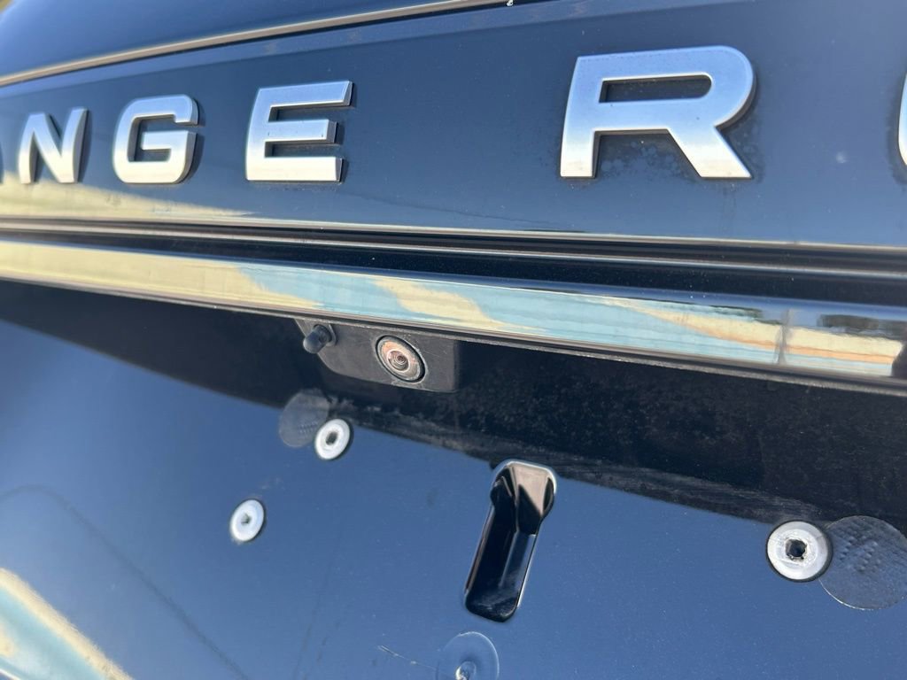 Used 2020 Land Rover Range Rover Evoque SE image 35