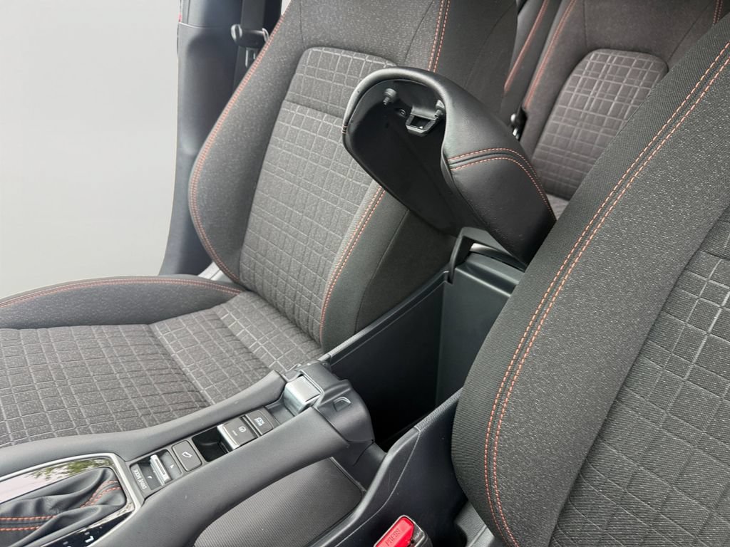 Used 2025 Honda HR-V Sport image 20