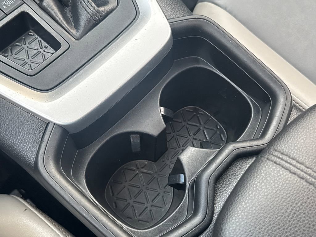 Used 2021 Toyota RAV4 XLE Premium image 24