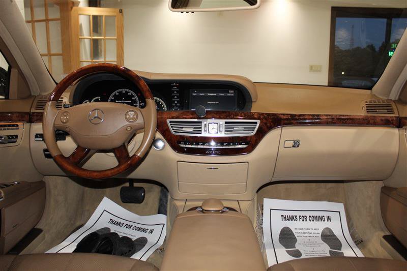 Used 2009 Mercedes-Benz S 550 4MATIC image 16