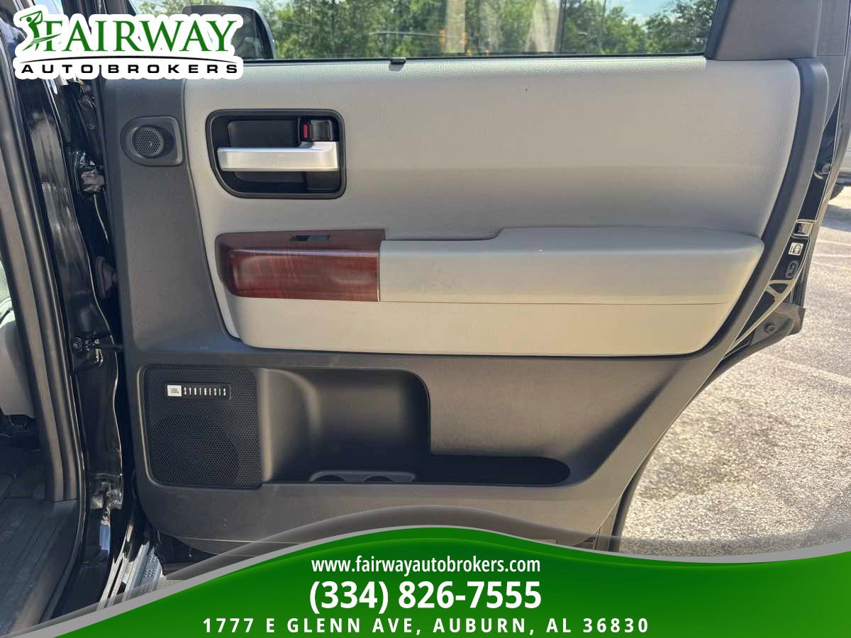 Used 2015 Toyota Sequoia Platinum AWD/4WD image 36