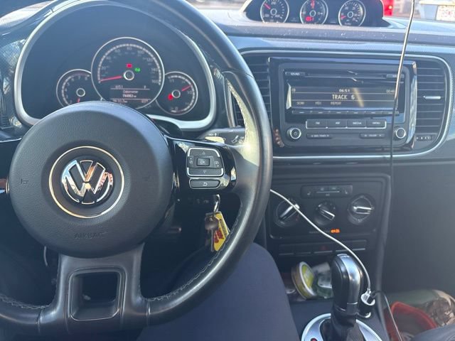 Used 2015 Volkswagen Beetle R-Line FWD image 4