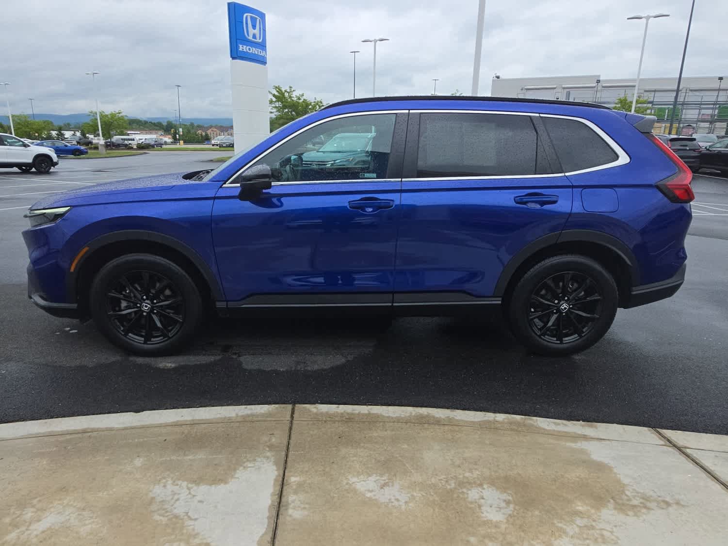 Certified 2023 Honda CR-V Sport image 5