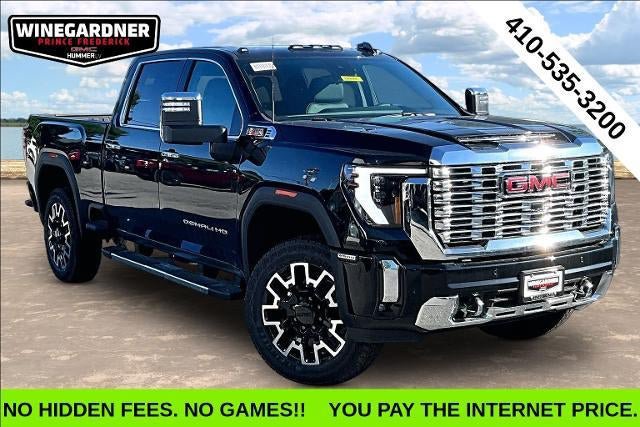 New 2026 GMC Sierra 2500 Denali w/ Denali Reserve Package AWD/4WD image 1