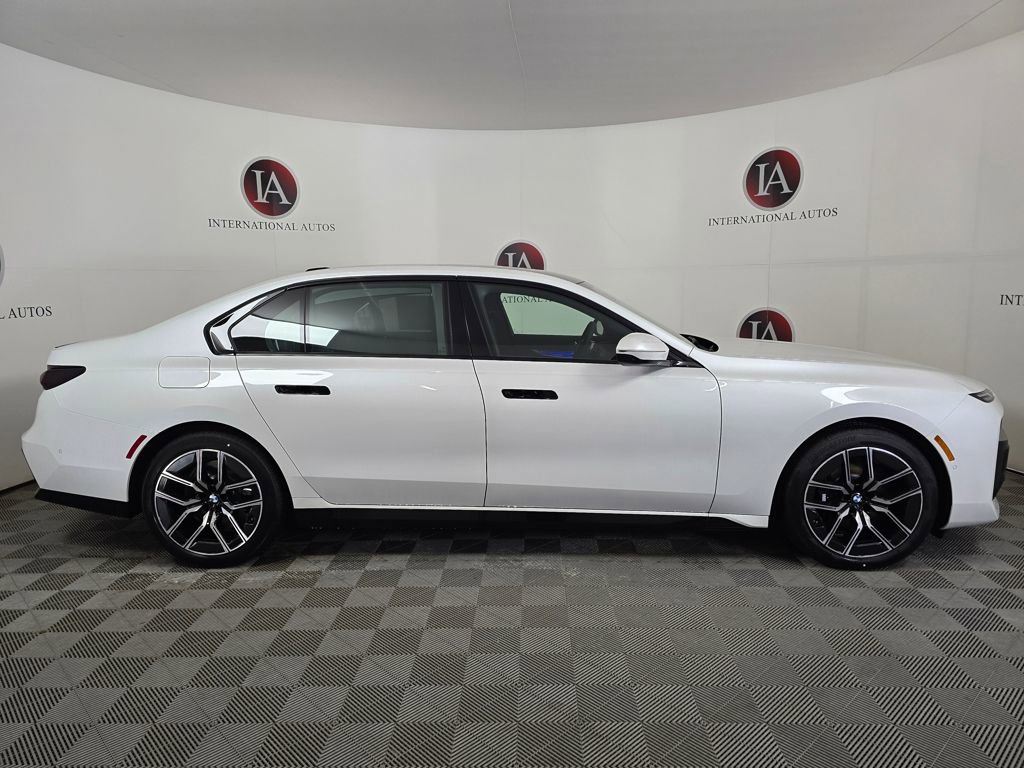 New 2026 BMW 740i xDrive w/ Premium Package AWD/4WD image 3