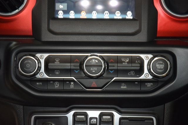 Used 2020 Jeep Gladiator Rubicon w/ LED Lighting Group image 23