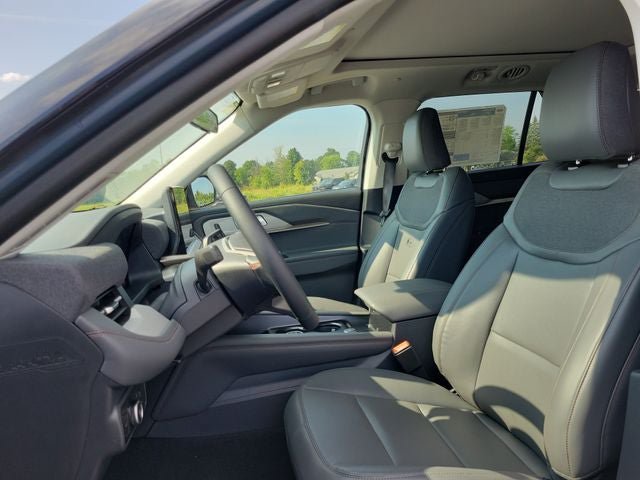 New 2026 Ford Explorer Active w/ Active Comfort Package AWD/4WD image 5