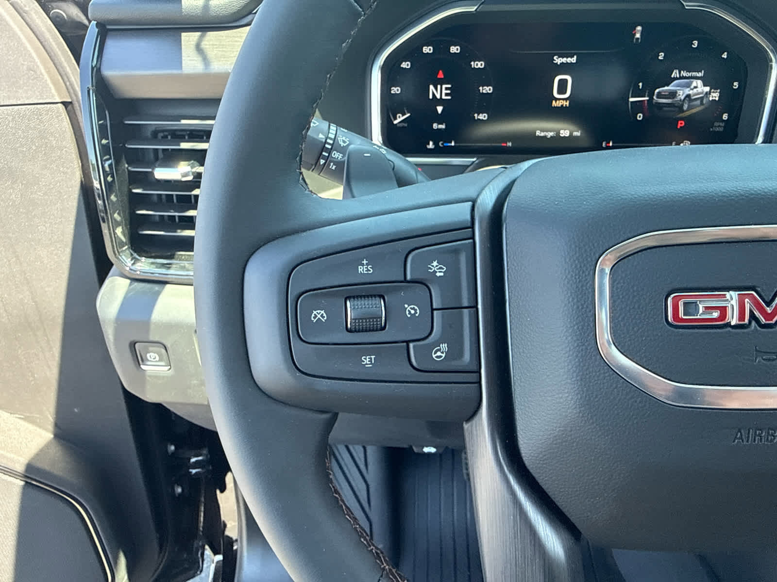 New 2026 GMC Sierra 1500 AT4 w/ AT4 Premium Package AWD/4WD image 17