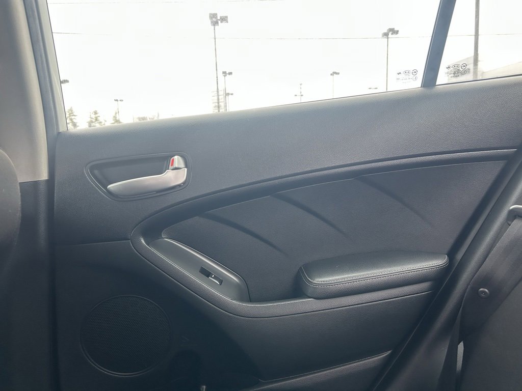 Used 2018 Kia Forte LX image 29