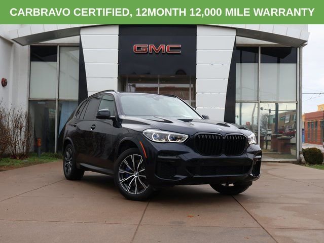 Used 2022 BMW X5 M50i w/ Executive Package image 1