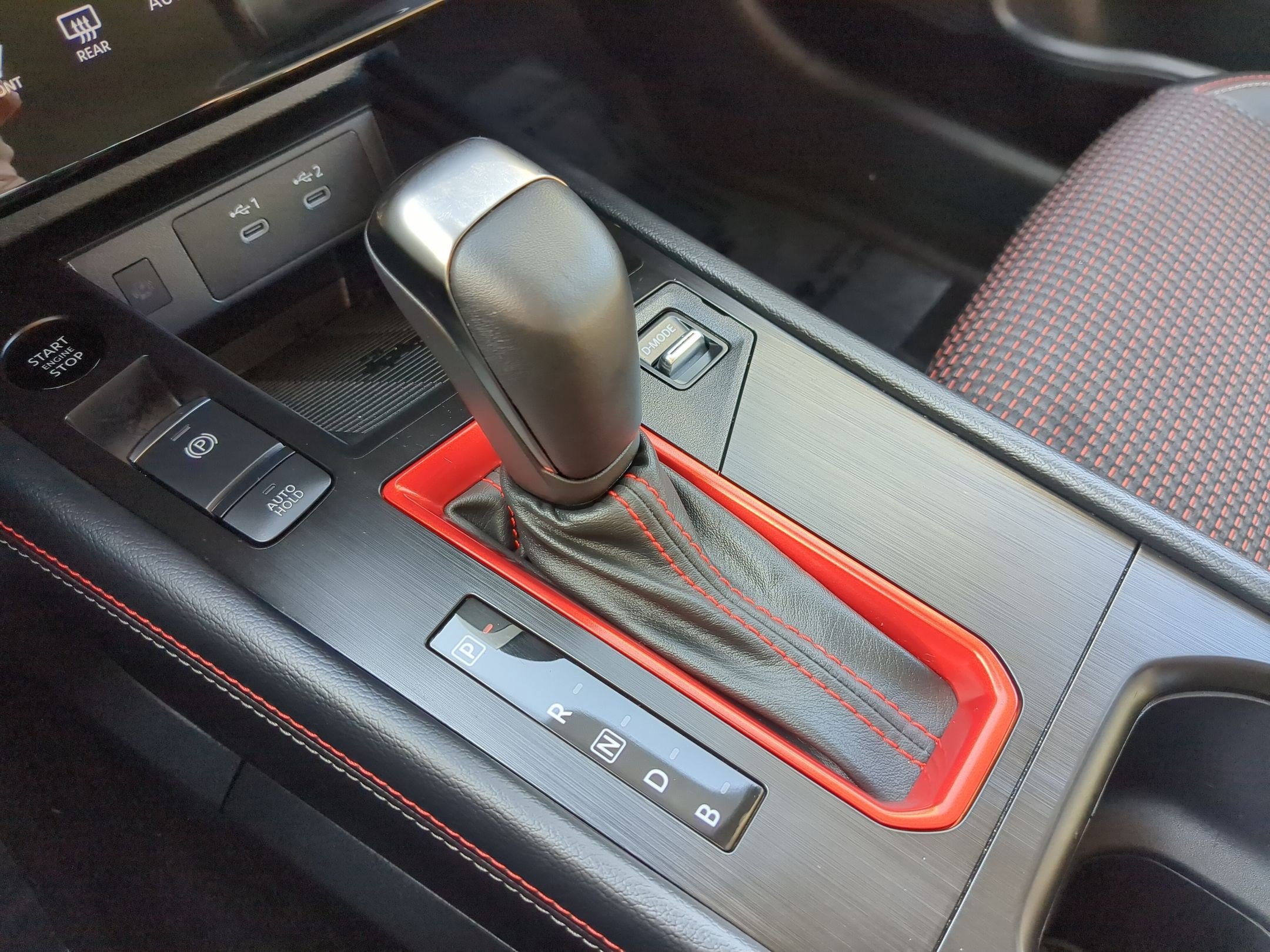 Used 2025 Nissan Kicks SR image 27