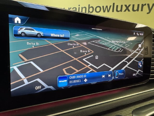 Used 2025 Mercedes-Benz GLE 350 4MATIC w/ AMG Line Exterior image 14