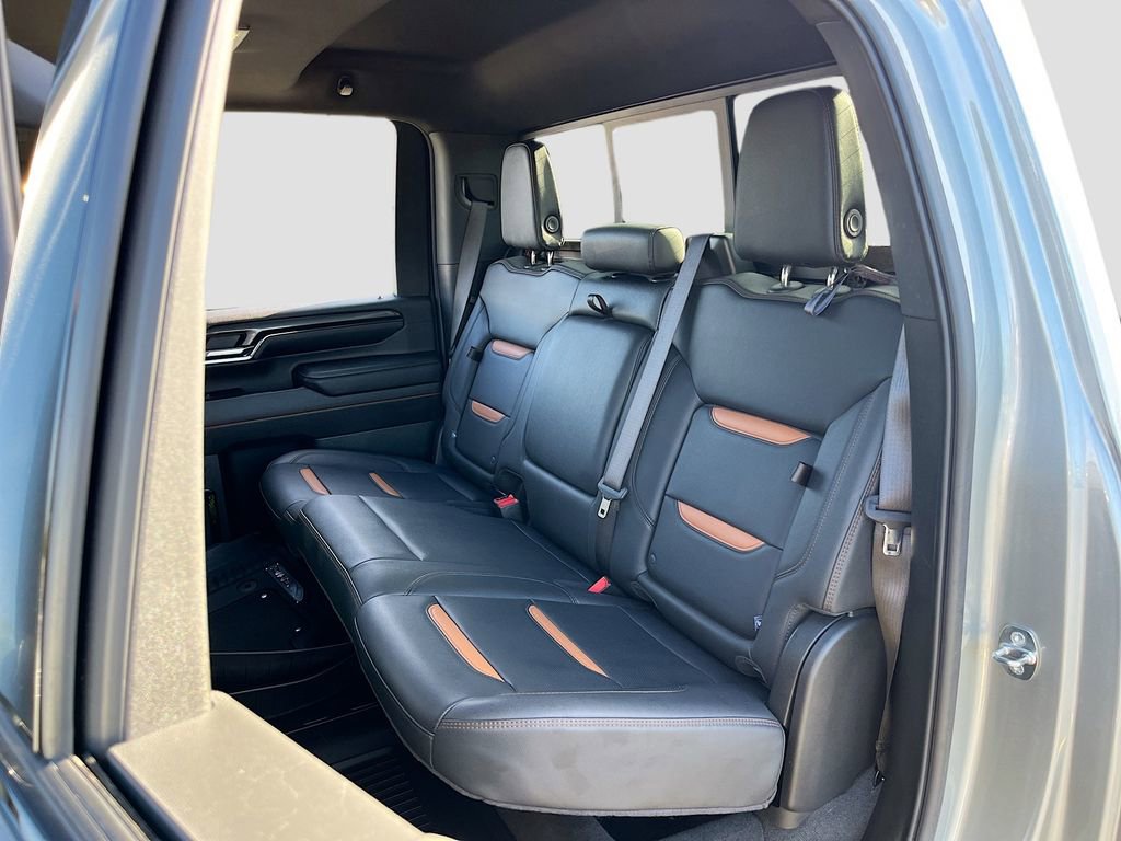 Used 2024 GMC Sierra 2500 AT4 w/ AT4 Premium Plus Package image 26