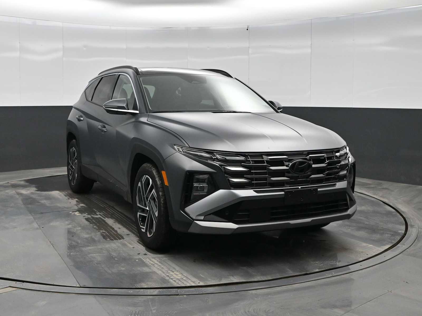 New 2026 Hyundai Tucson Limited image 3