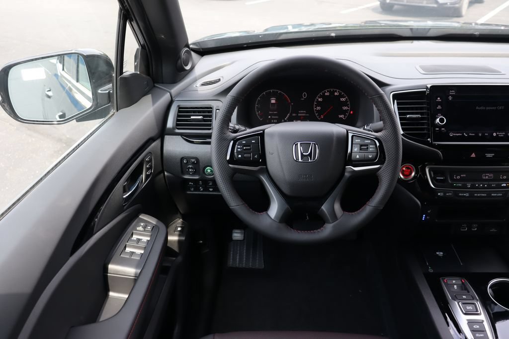 New 2026 Honda Ridgeline Black Edition image 17