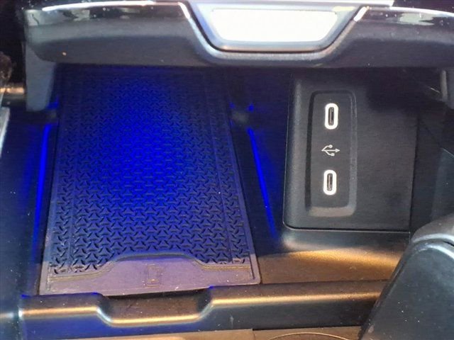 Certified 2025 Mercedes-Benz GLC 350e 4MATIC image 8