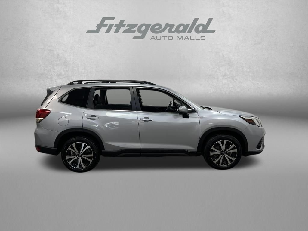 Used 2023 Subaru Forester Limited AWD/4WD image 7
