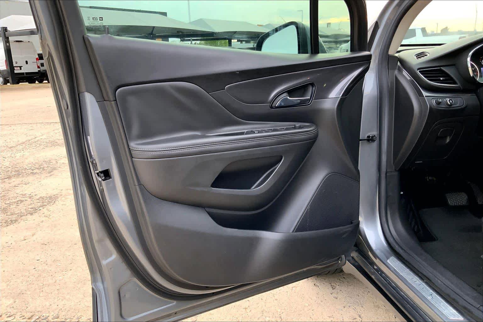 Used 2019 Buick Encore Preferred image 22