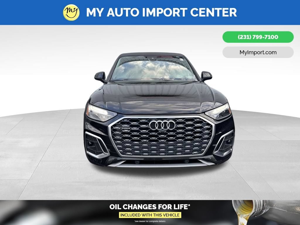 Used 2023 Audi Q5 2.0T Premium w/ Convenience Package AWD/4WD image 2